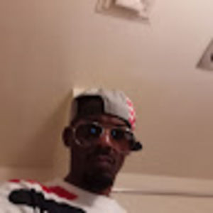 Meet your Posher, Elliot